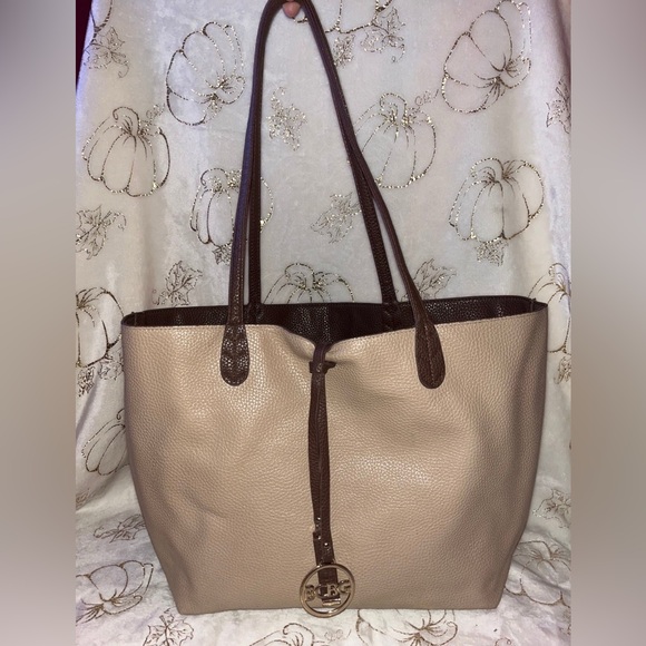 BCBG REVERSIBLE Cream and Brown Large Leather Tote Bag - Picture 1 of 3
